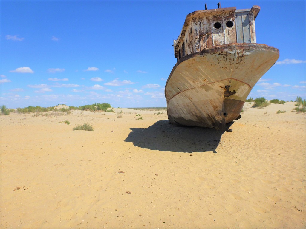 Three places where you can see a shipwreck without getting wet
